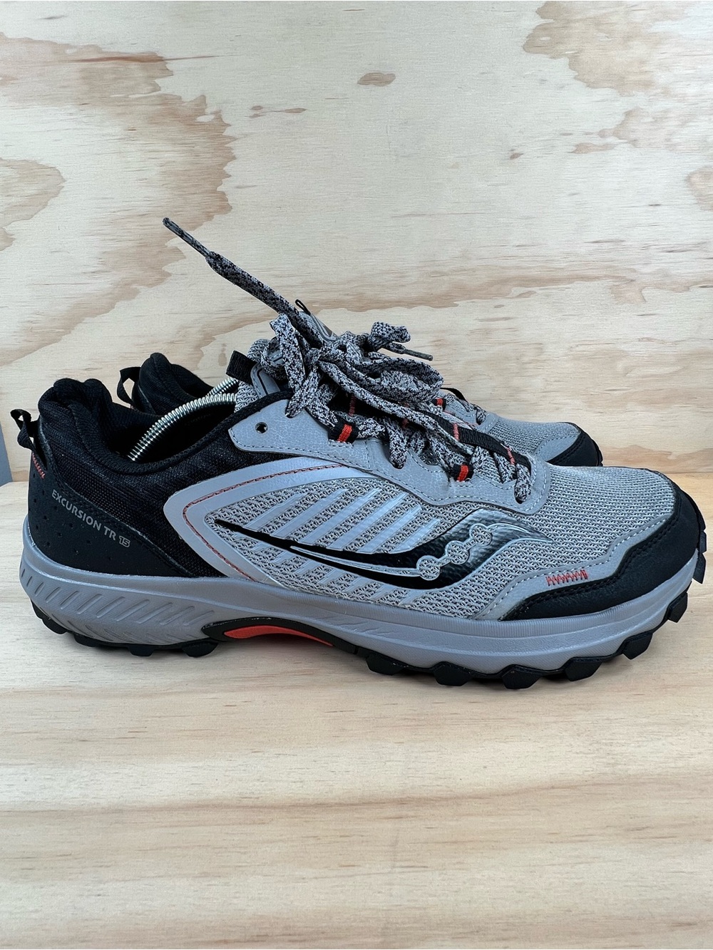 Saucony Excursion TR 15 Mens Trail Running Shoes US 13 Gray/Black Hiking Sneaker